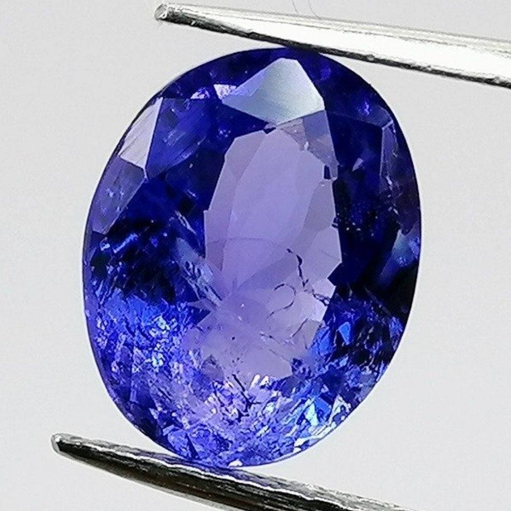 Tanzanite - 2.34 carats